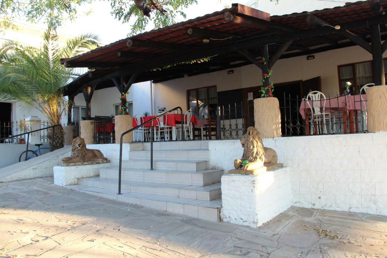 Kalkfontein Guestfarm Hotel Grootfontein Екстериор снимка